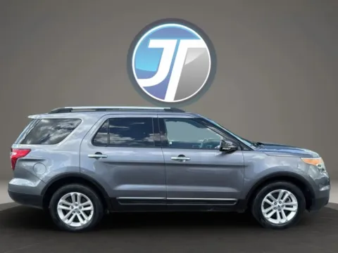 More photos of 2014 Ford Explorer XLT Sport Utility 4D at JT Wholesale Auto, Inc., OK