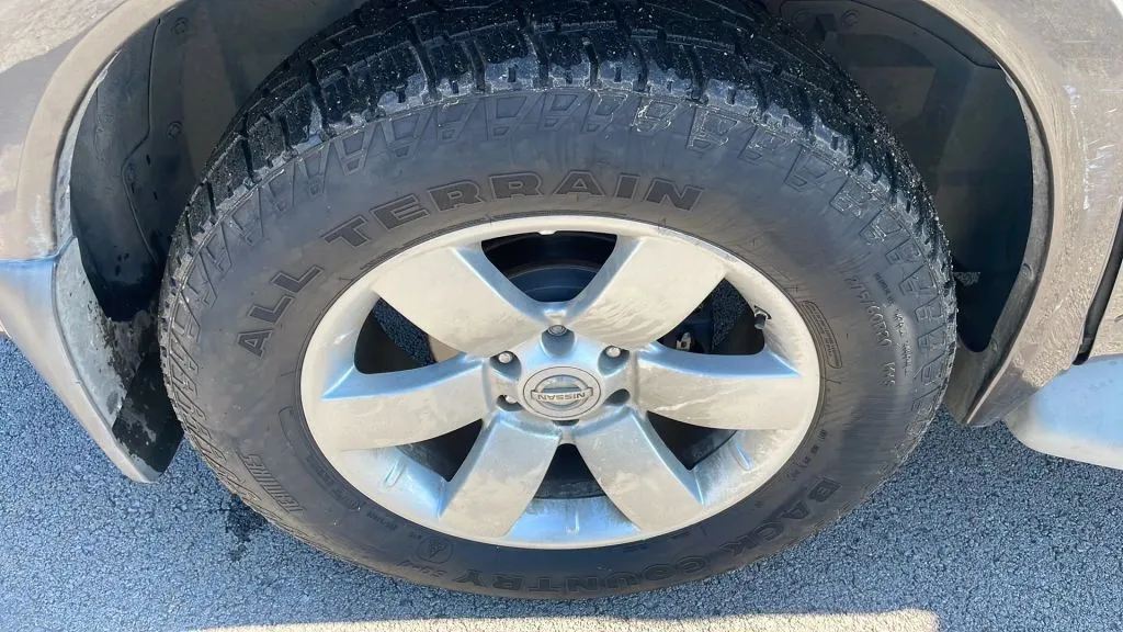 2011 Nissan Armada SL photo 6