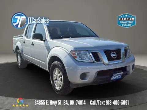 Silver 2019 Nissan Frontier Crew Cab SV Pickup 4D 5 ft for sale in Broken Arrow, OK