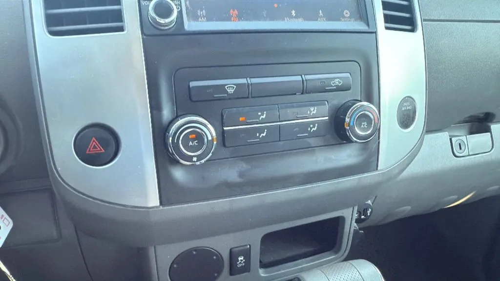 2019 Nissan Frontier Crew Cab SV photo 23