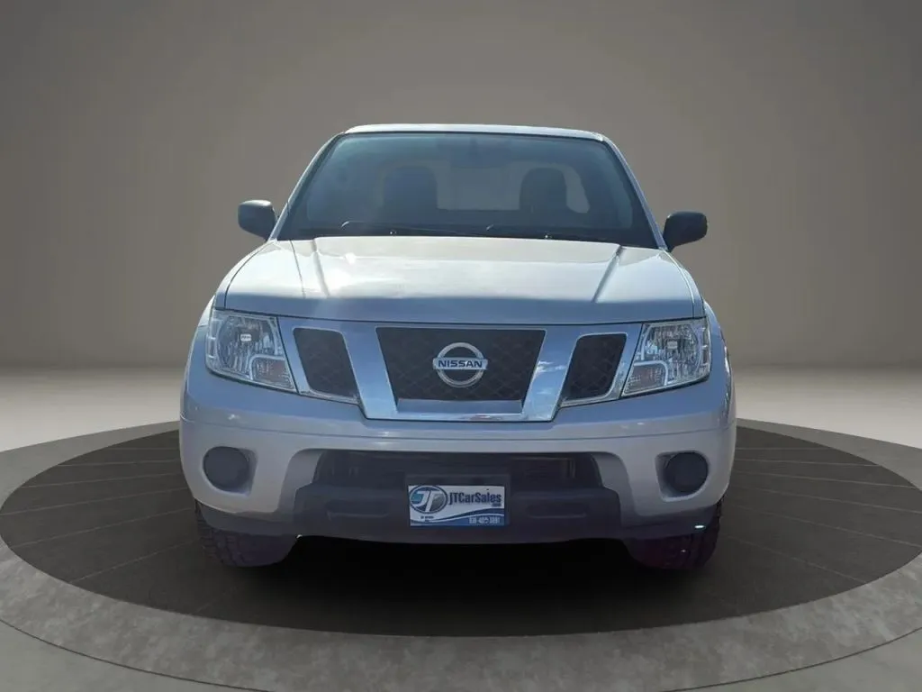 2019 Nissan Frontier Crew Cab SV photo 24