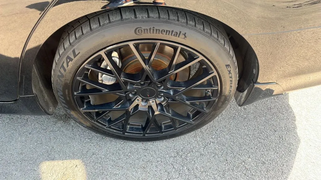 2017 Infiniti Q70 3.7 photo 26