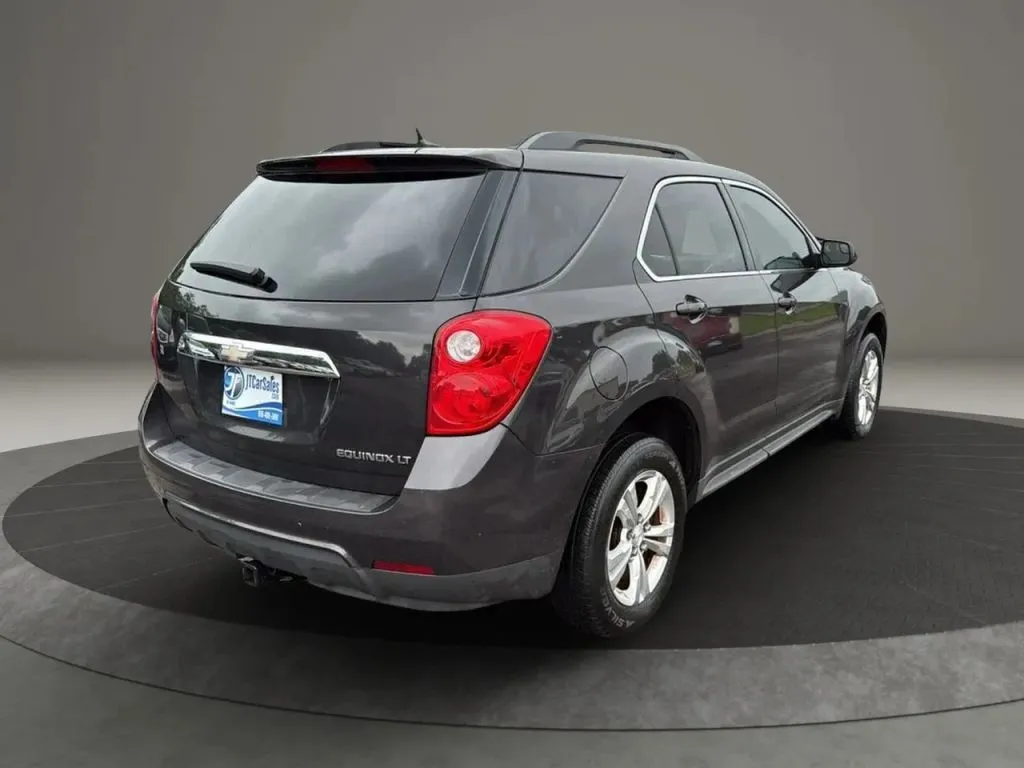 2013 Chevrolet Equinox LT photo 3