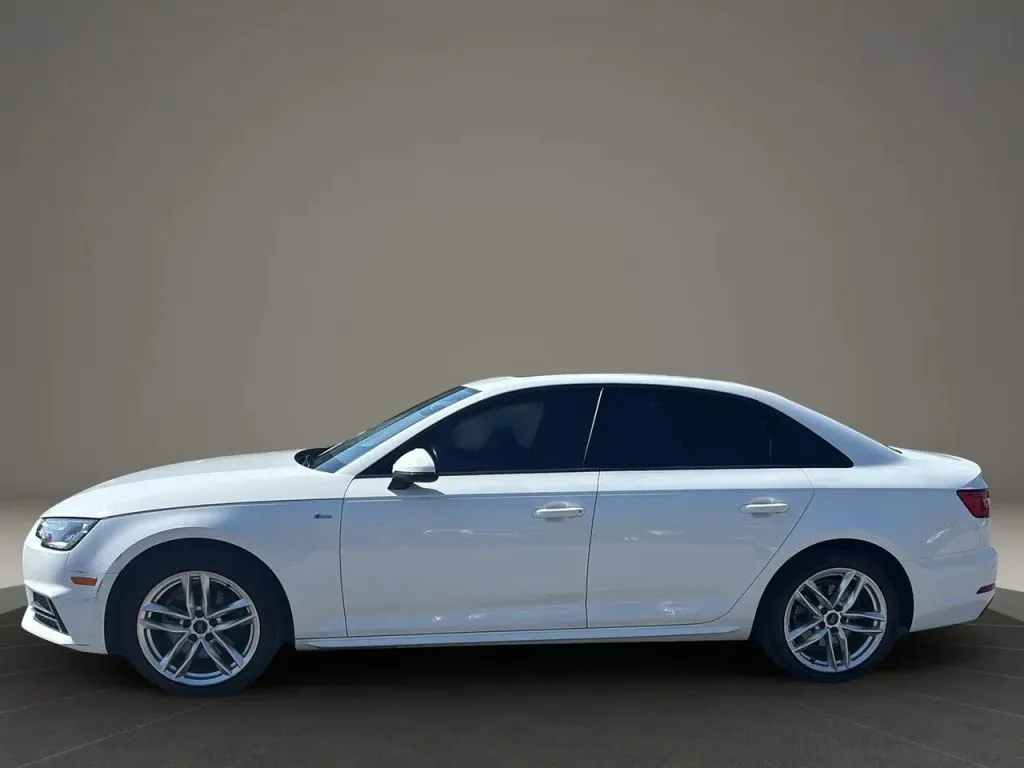2017 Audi A4 Ultra Premium photo 10