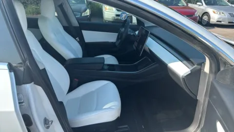 More photos of 2020 Tesla Model 3 Standard Range Plus Sedan 4D at JT Wholesale Auto, Inc., OK