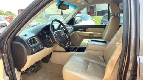 Another view of 2008 Chevrolet Silverado 1500 Crew Cab LTZ Pickup 4D 5 3/4 ft for sale in Broken Arrow, OK at JT Wholesale Auto, Inc.