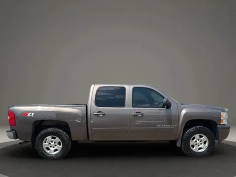 More photos of 2008 Chevrolet Silverado 1500 Crew Cab LTZ Pickup 4D 5 3/4 ft at JT Wholesale Auto, Inc., OK