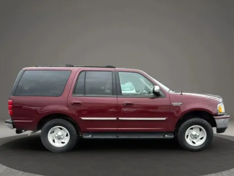 Another view of 1998 Ford Expedition Sport Utility 4D for sale in Broken Arrow, OK at JT Wholesale Auto, Inc.