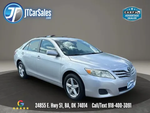 Silver 2011 Toyota Camry LE Sedan 4D for sale in Broken Arrow, OK