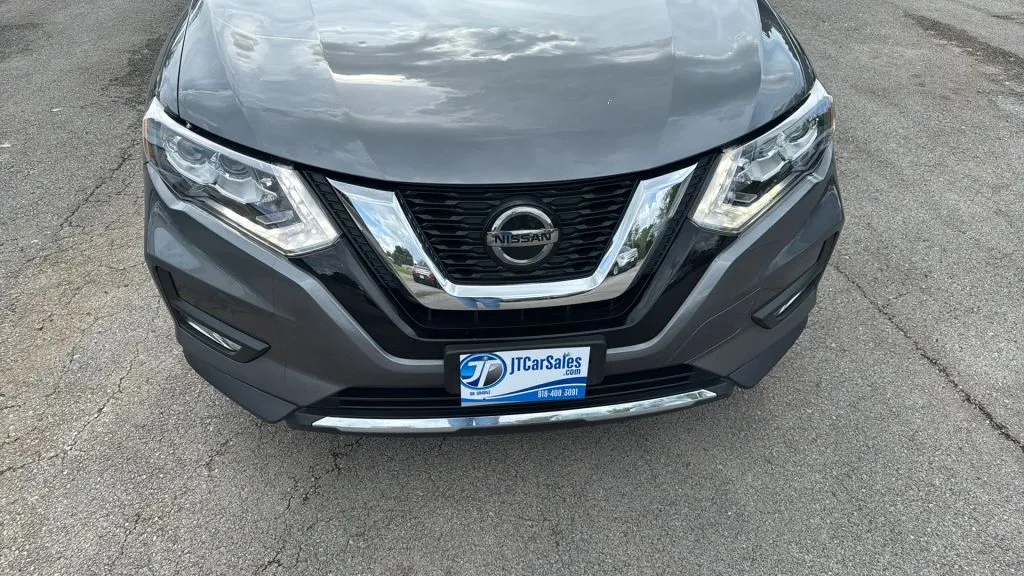 2020 Nissan Rogue SL photo 4