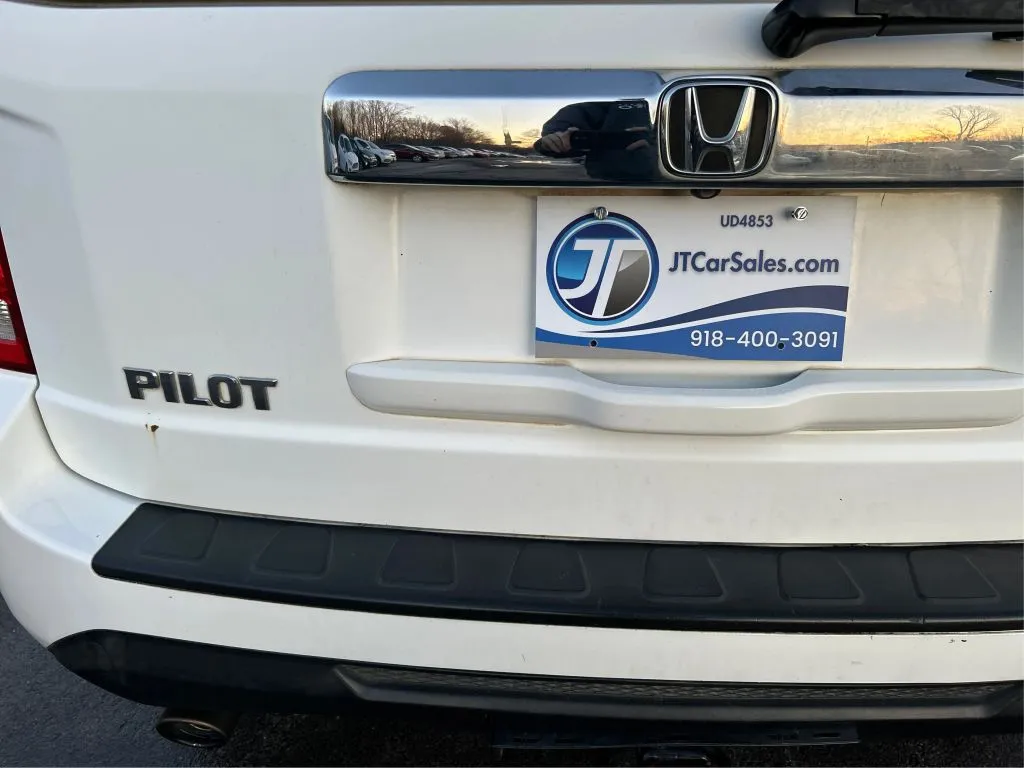 2015 Honda Pilot EX-L Sport photo 19