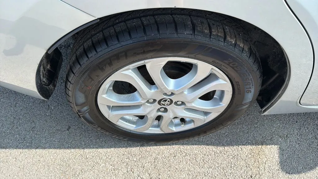 2018 Toyota Yaris iA photo 17