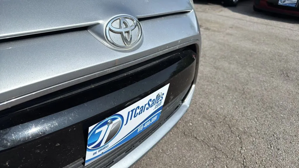 2018 Toyota Yaris iA photo 26