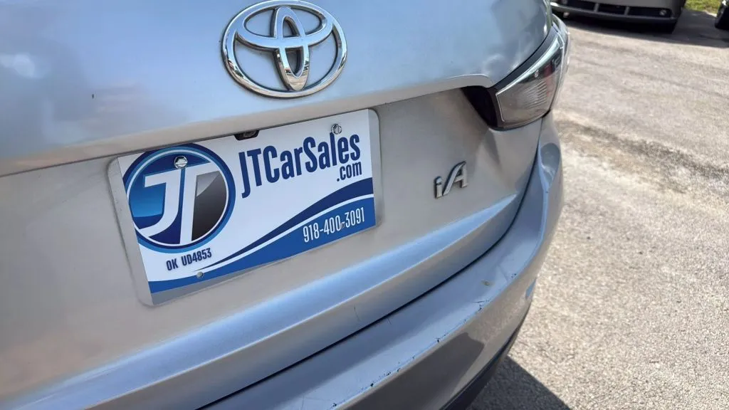 2018 Toyota Yaris iA photo 16