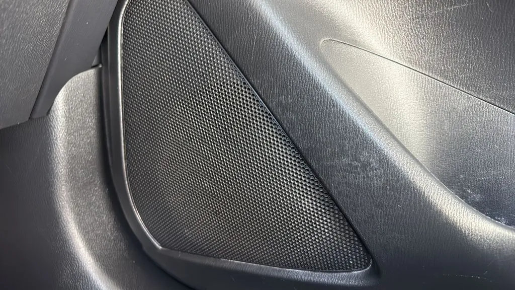 2018 Toyota Yaris iA photo 18