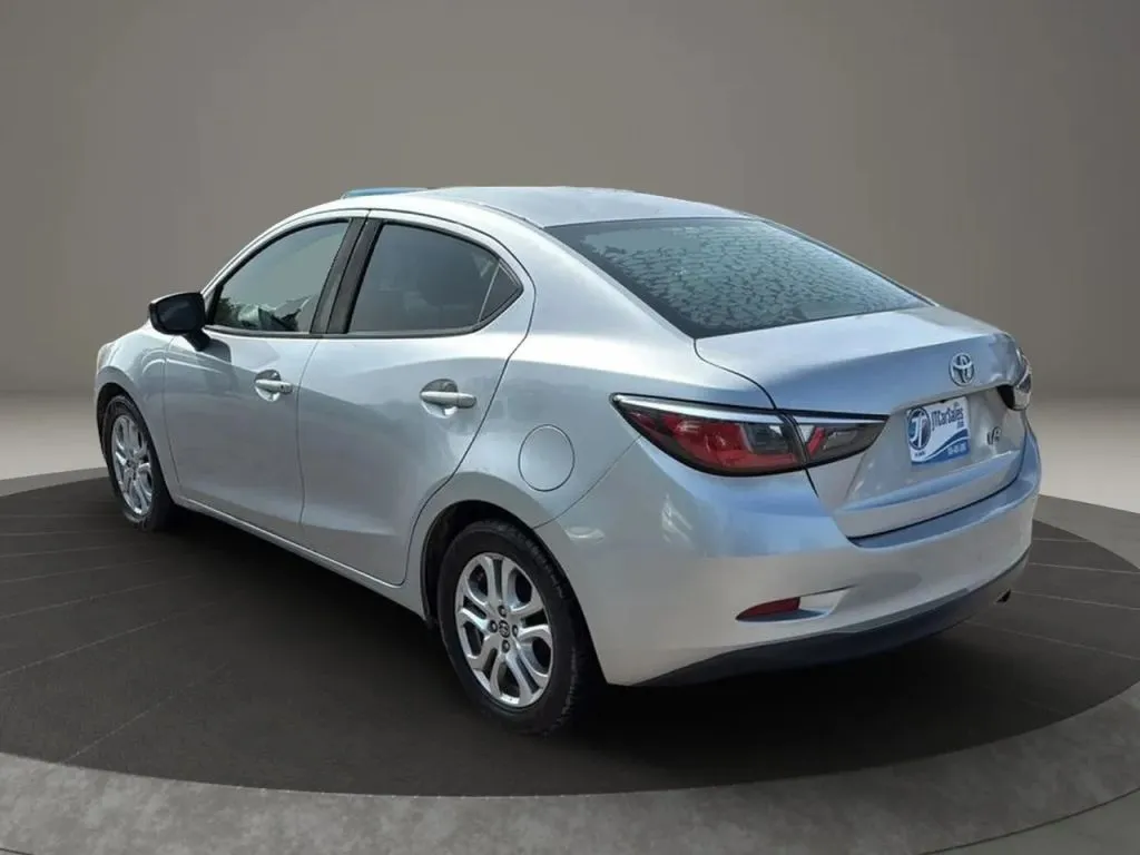 2018 Toyota Yaris iA photo 24