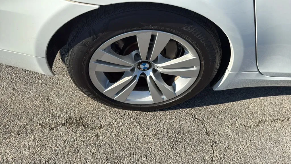 2009 Bmw 528i 5-series photo 8