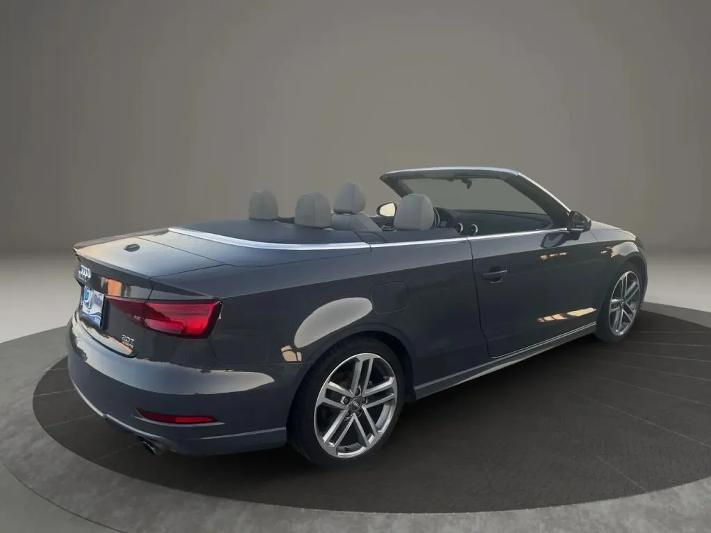 2017 Audi A3 Quattro Premium Plus photo 5