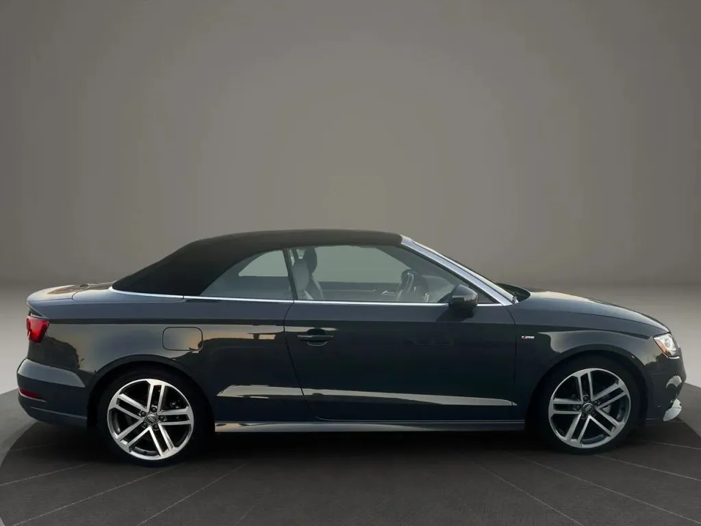 2017 Audi A3 Quattro Premium Plus photo 28