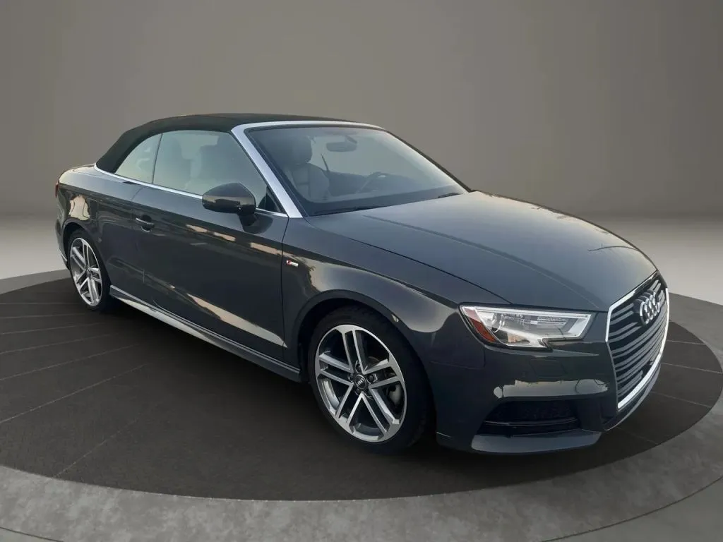 2017 Audi A3 Quattro Premium Plus photo 9