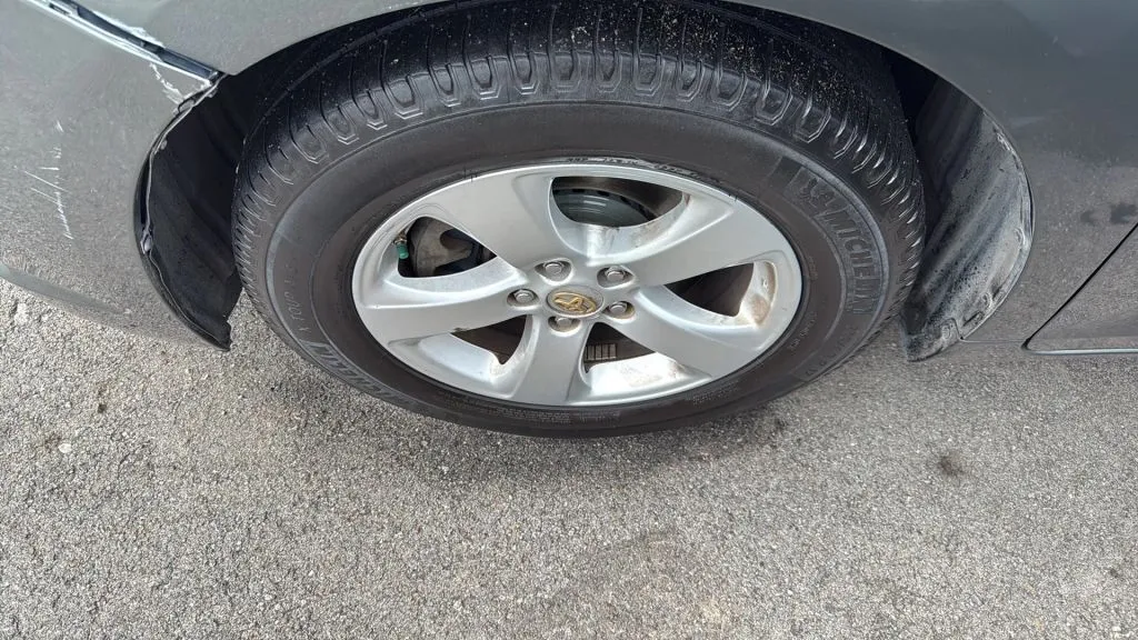 2014 Toyota Sienna LE photo 19