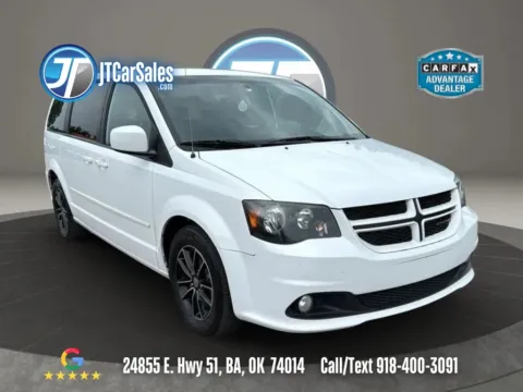 White 2015 Dodge Grand Caravan Passenger R/T Minivan 4D for sale in Broken Arrow, OK