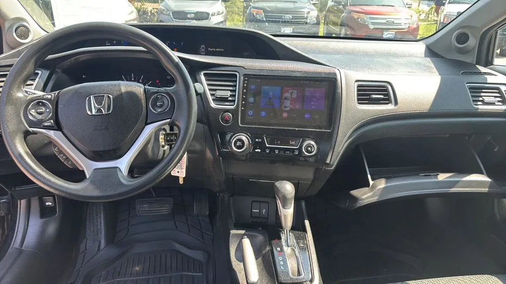 2015 Honda Civic SE photo 11