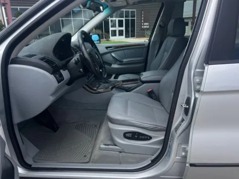 Another view of 2004 BMW X5 3.0i Sport Utility 4D for sale in Broken Arrow, OK at JT Wholesale Auto, Inc.