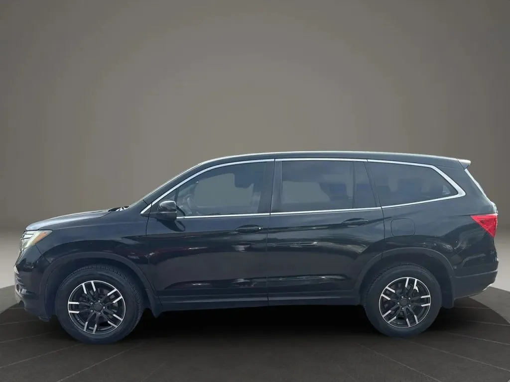 2016 Honda Pilot EX-L Sport photo 3
