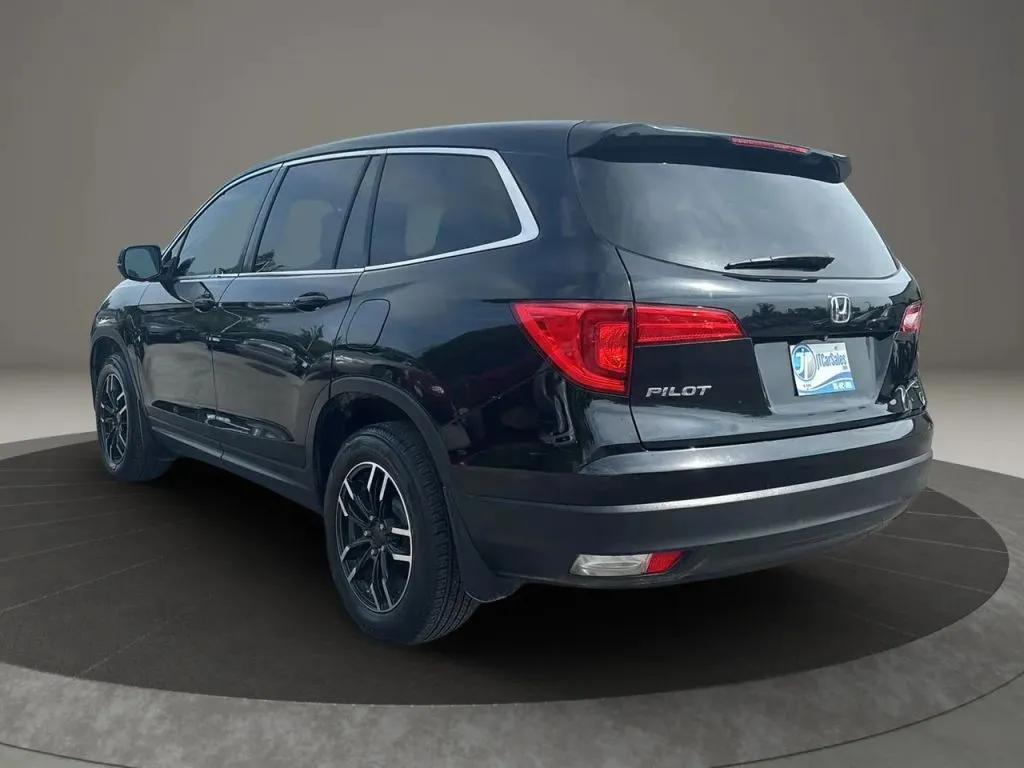 2016 Honda Pilot EX-L Sport photo 2