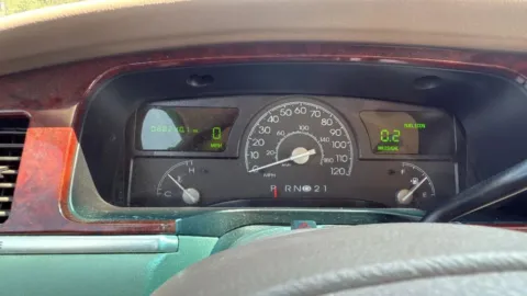 More photos of 2003 Lincoln Town Car Signature Sedan 4D at JT Wholesale Auto, Inc., OK