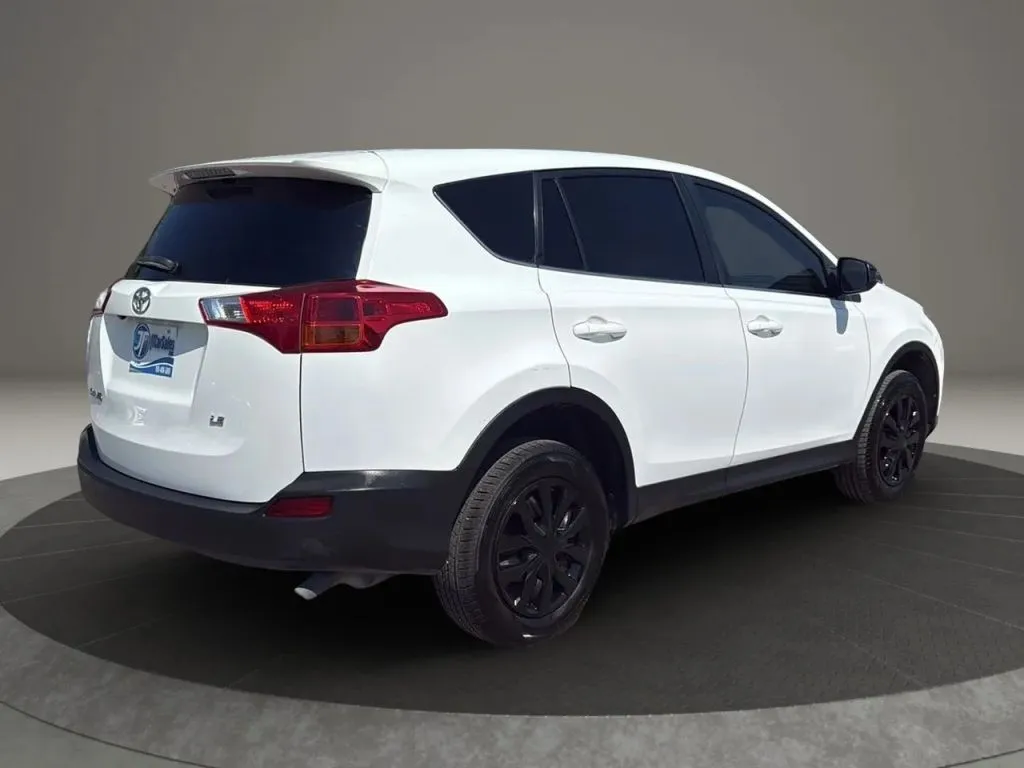 2013 Toyota RAV4 LE Sport photo 12