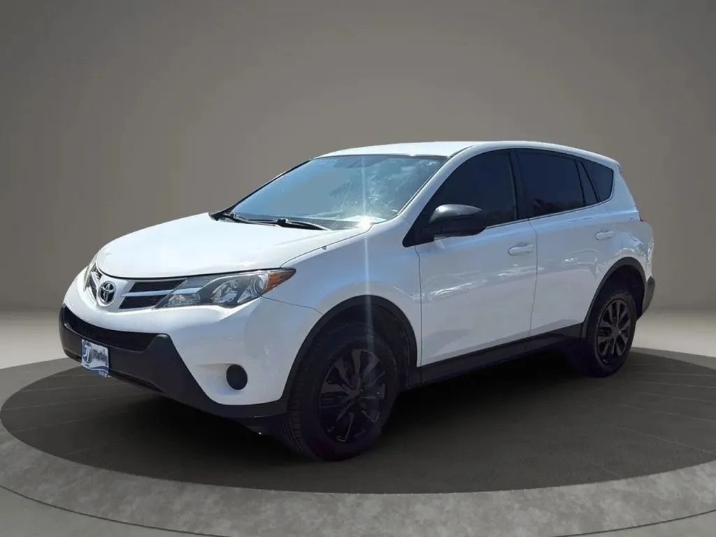 2013 Toyota RAV4 LE Sport photo 15
