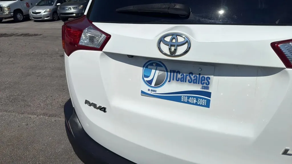 2013 Toyota RAV4 LE Sport photo 25