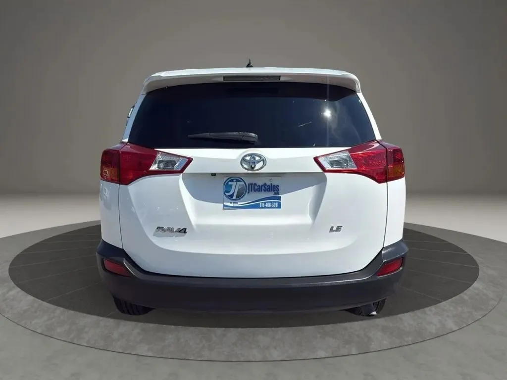 2013 Toyota RAV4 LE Sport photo 13