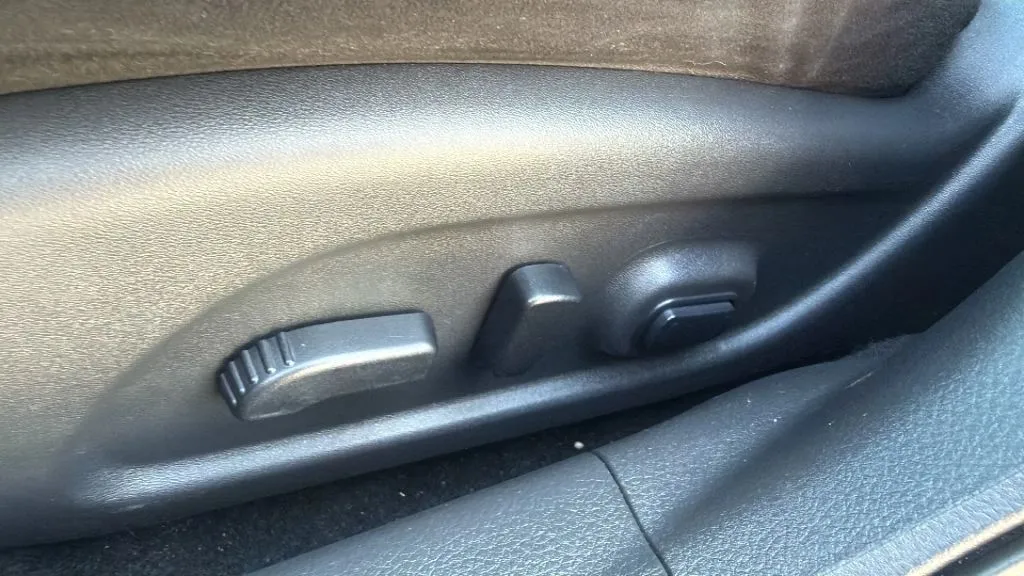 2015 Nissan Altima 2.5 SV photo 10