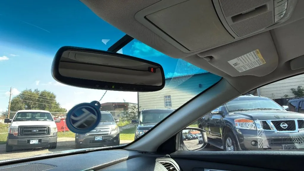 2015 Nissan Altima 2.5 SV photo 13