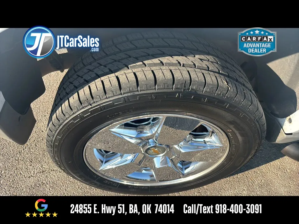 2003 Chevrolet Tahoe LT photo 30