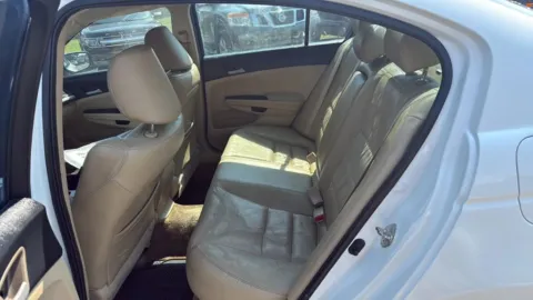 More photos of 2012 Honda Accord SE Sedan 4D at JT Wholesale Auto, Inc., OK
