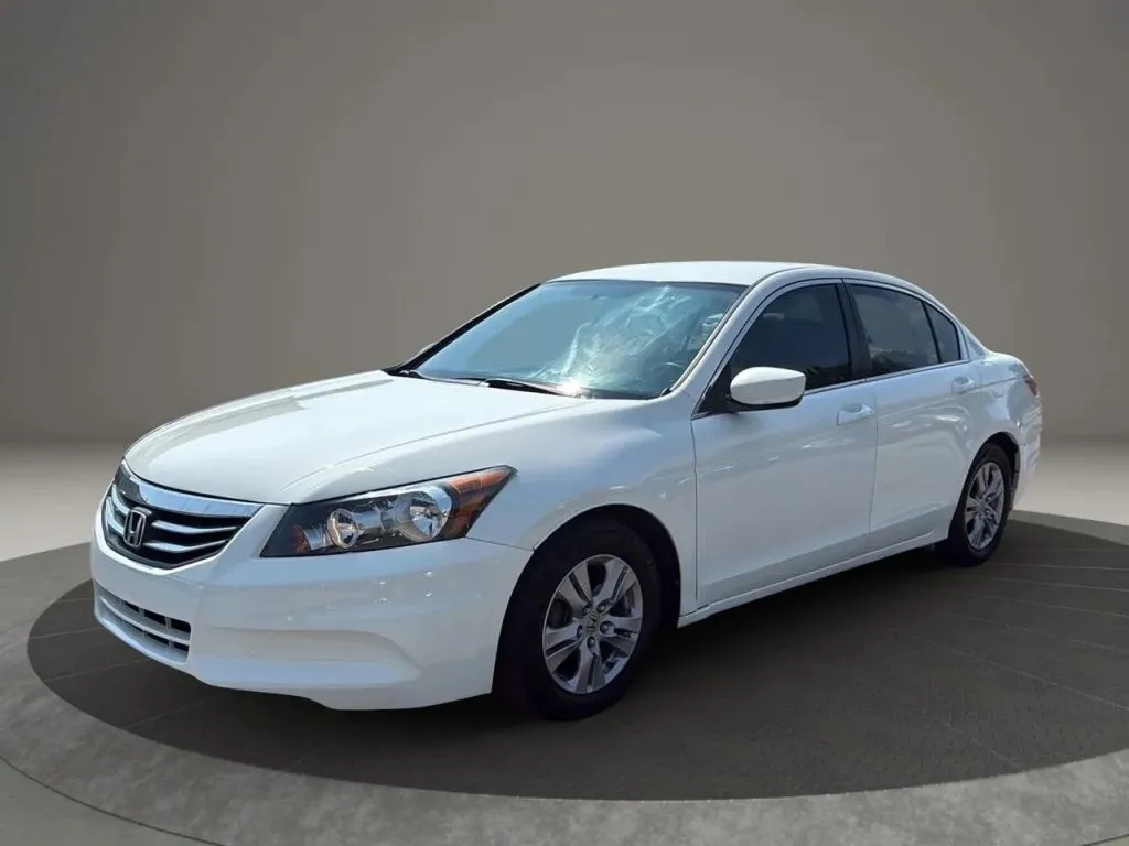 2012 Honda Accord SE photo 2