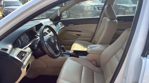 Photos of 2012 Honda Accord SE Sedan 4D for sale in Broken Arrow, OK at JT Wholesale Auto, Inc.