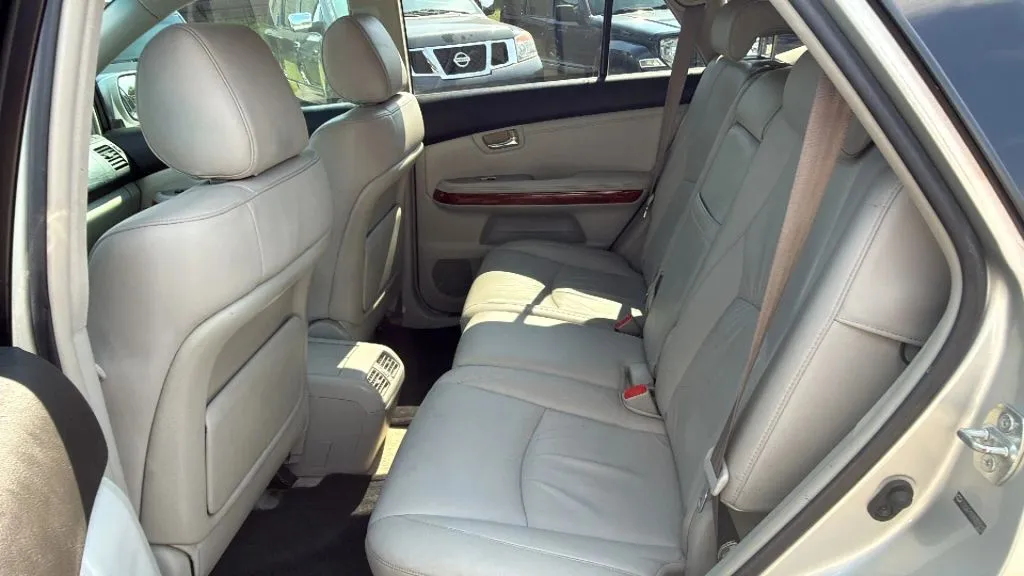 2006 Lexus RX 330 photo 11