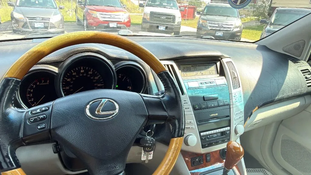 2006 Lexus RX 330 photo 3