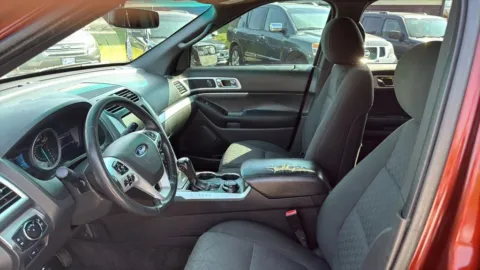 Photos of 2015 Ford Explorer XLT Sport Utility 4D for sale in Broken Arrow, OK at JT Wholesale Auto, Inc.