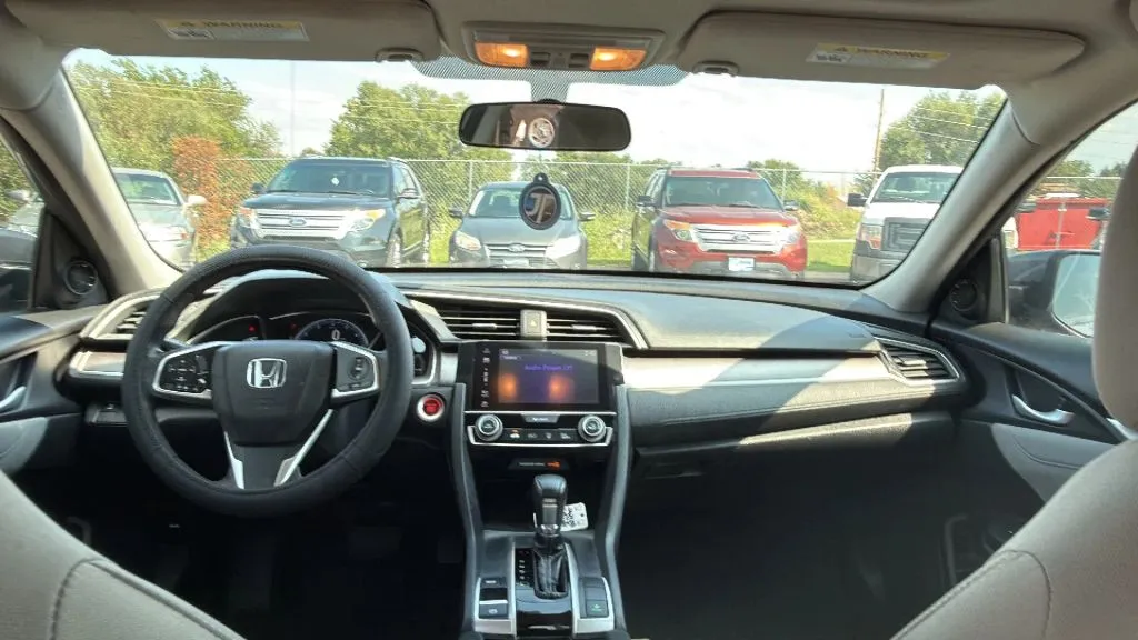 2016 Honda Civic EX photo 24