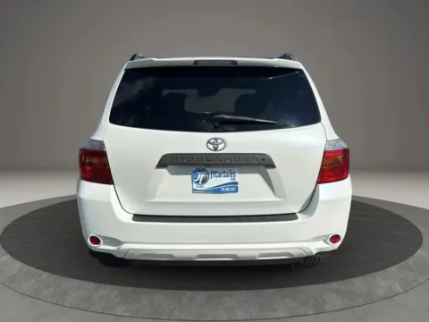 More photos of 2008 Toyota Highlander Sport SUV 4D at JT Wholesale Auto, Inc., OK