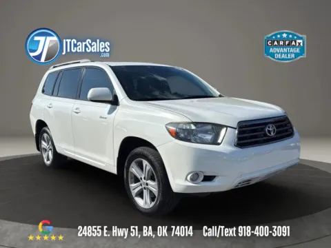 White 2008 Toyota Highlander Sport SUV 4D for sale in Broken Arrow, OK