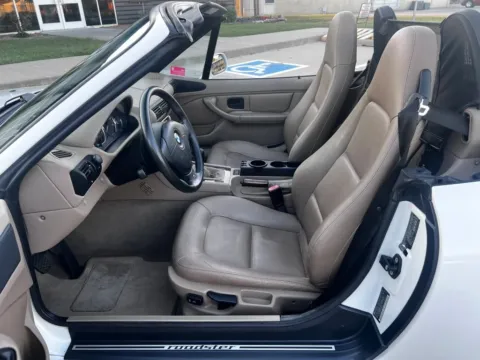 Photos of 2001 BMW Z3 2.5i Roadster 2D for sale in Broken Arrow, OK at JT Wholesale Auto, Inc.