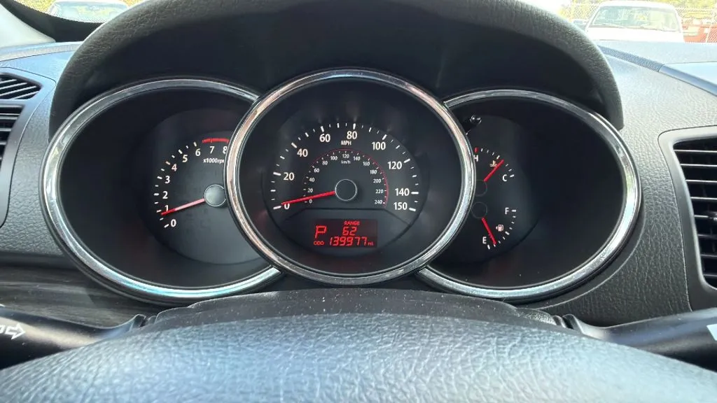 2012 Kia Sorento EX photo 17