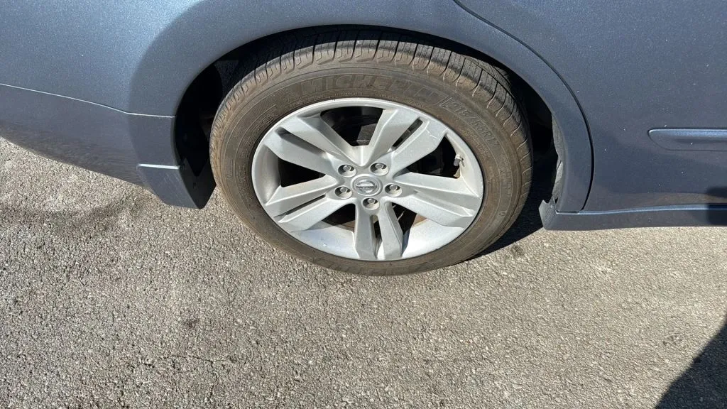 2012 Nissan Altima 3.5 SR photo 20